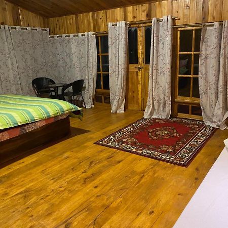 Log Cabin In The Woods Bed & Breakfast Gangtok Exterior foto