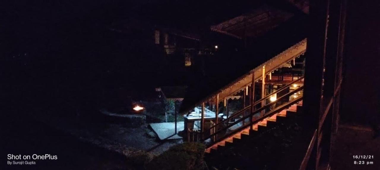 Log Cabin In The Woods Bed & Breakfast Gangtok Exterior foto
