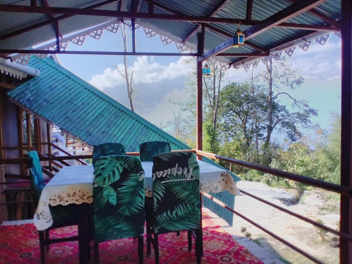 Log Cabin In The Woods Bed & Breakfast Gangtok Exterior foto