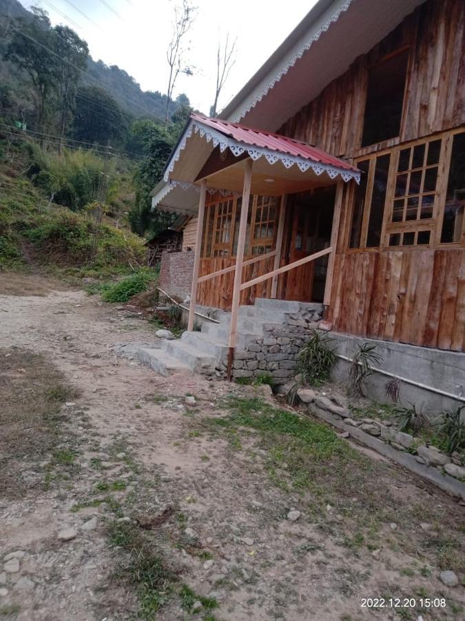 Log Cabin In The Woods Bed & Breakfast Gangtok Exterior foto