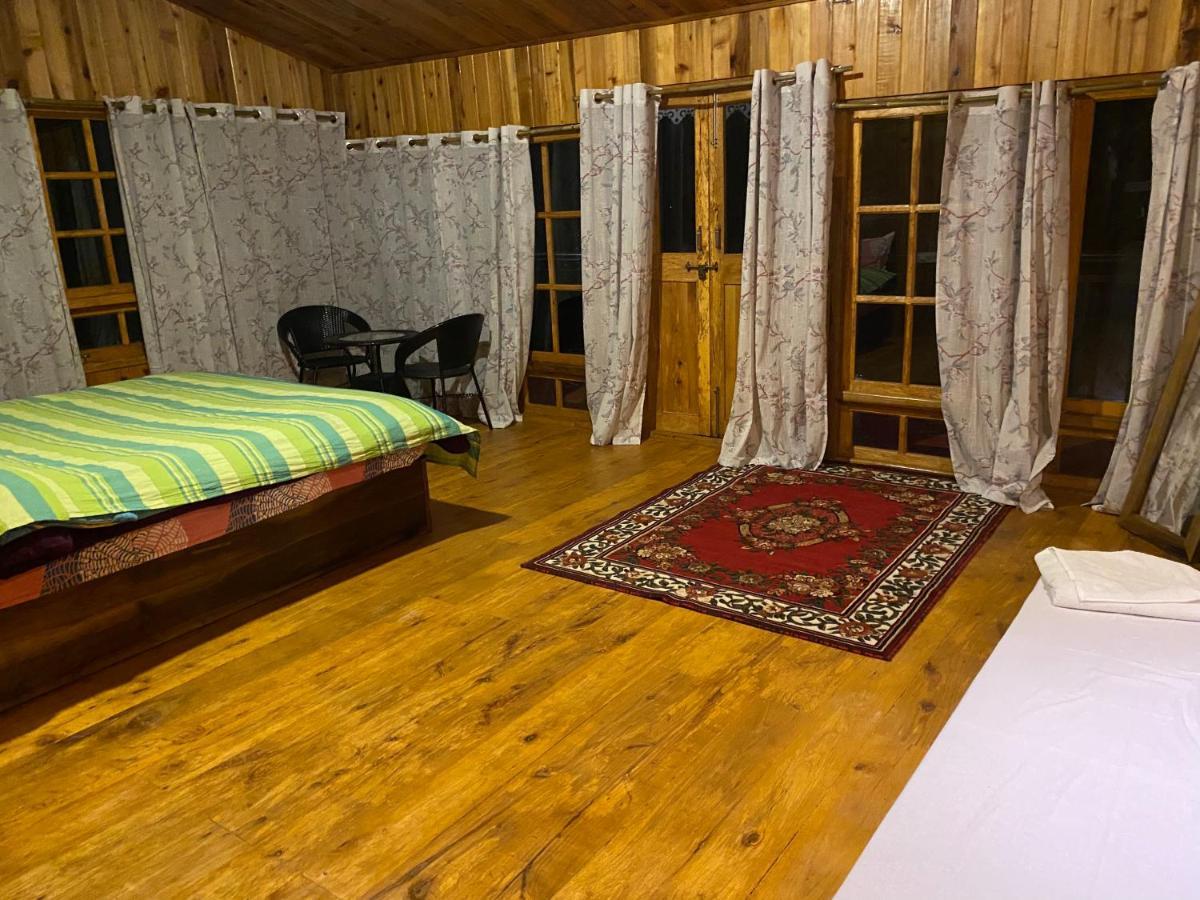 Log Cabin In The Woods Bed & Breakfast Gangtok Exterior foto